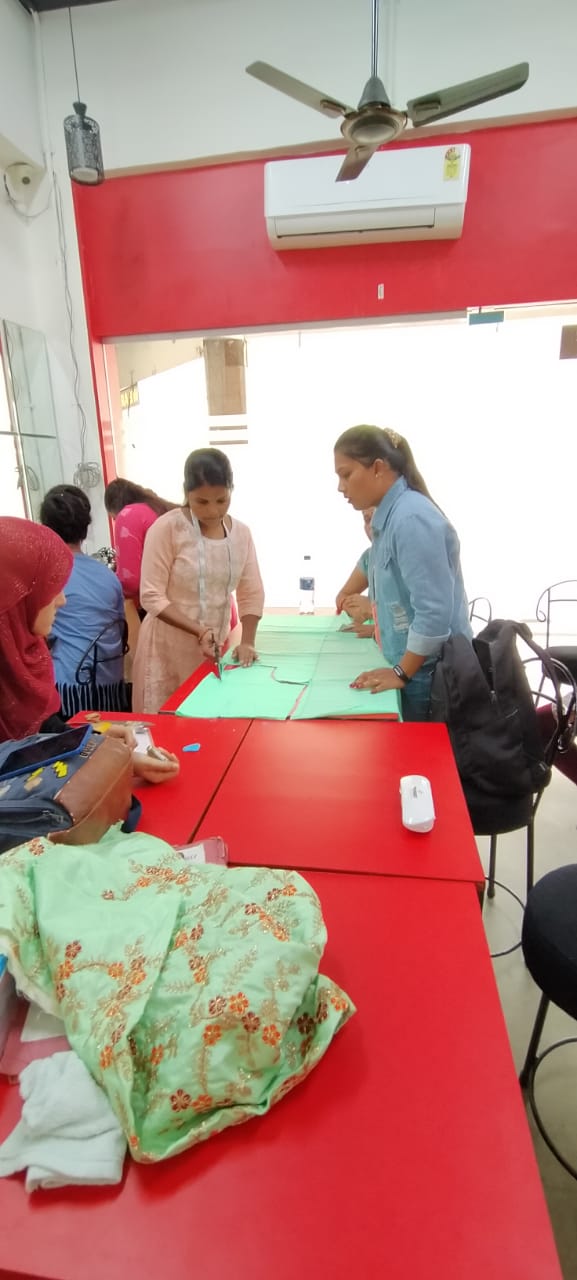 Fashion Designing Colleges In Navi Mumbai